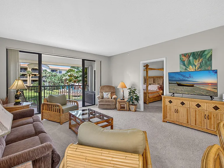 500 Uno Lago Dr #201 — Photo 19
