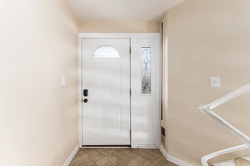 2591 Charing Rd Photo 1