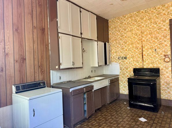 wichita-kansas-77364285 picture