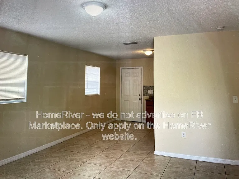 1111 Tuskegee St #A — Photo 2