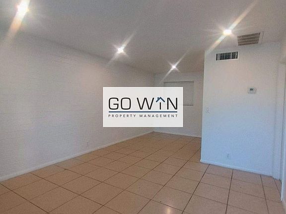 5th image of 1011 N 28th St APT 2