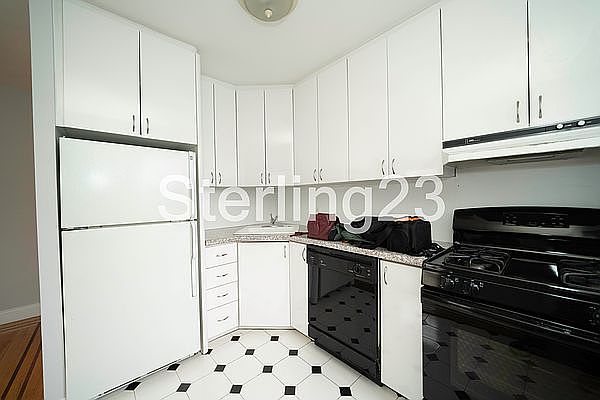 1st image of 20-62 26th St #4F