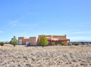 24 Hunter Dr, Medanales, NM 87548