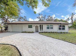 3681 Shamrock Dr, Venice, FL 34293