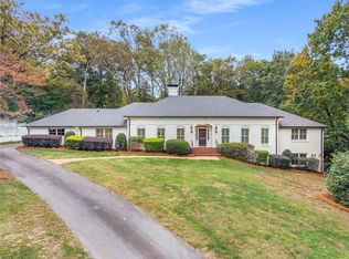 720 Fair Oaks Mnr, Sandy Springs, GA 30327