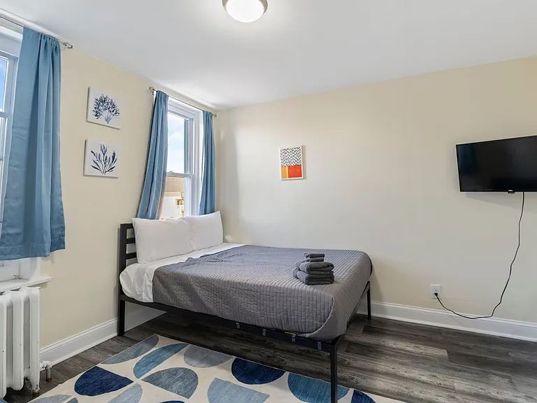 143 S South Carolina Ave — Photo 9