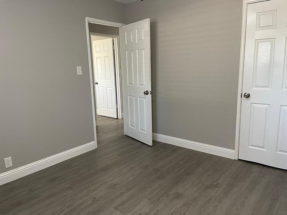 2nd image of 7039 Berthold Ave