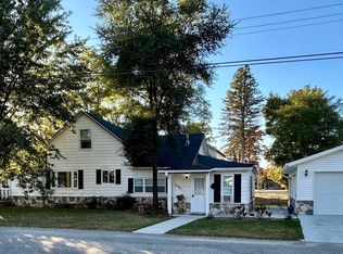 206 W 4th St, Kalkaska, MI 49646