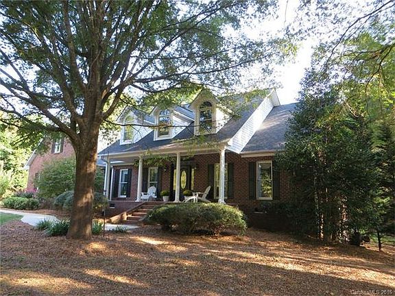 4th image of 782 Clegg Farm Dr