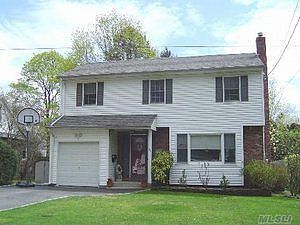 1st image of 34 Oakwood St