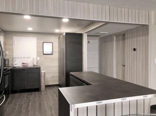 Golden Horn South, Hallandale, FL 33009