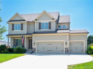 1529 SW 41st St, Lees Summit, MO 64082