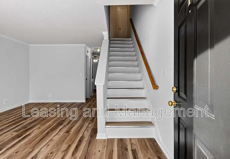 6248 Lucille Dr #15F — Photo 3