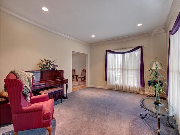 3rd image of 7746 Ellington Pl