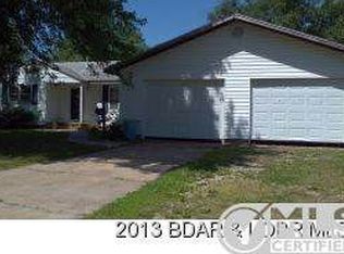 405 N Spruce St, Eldon, MO 65026