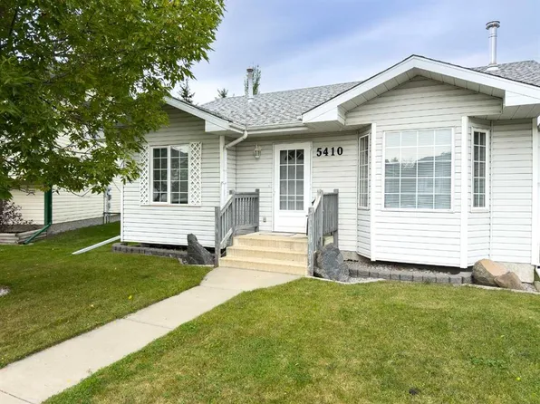 5410 61st Ave, Rocky Mountain House, AB T4T 1N8