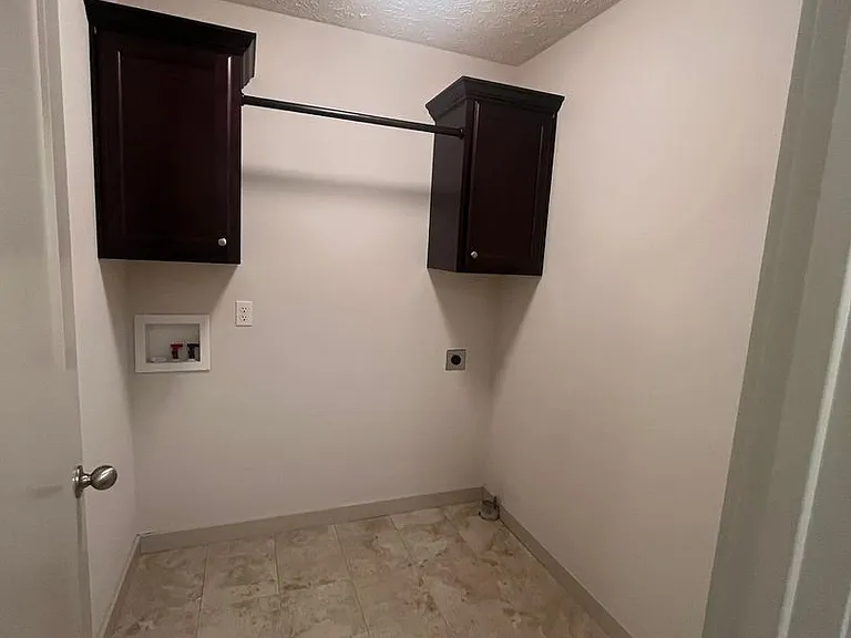 5371 Basswood Ct — Photo 15