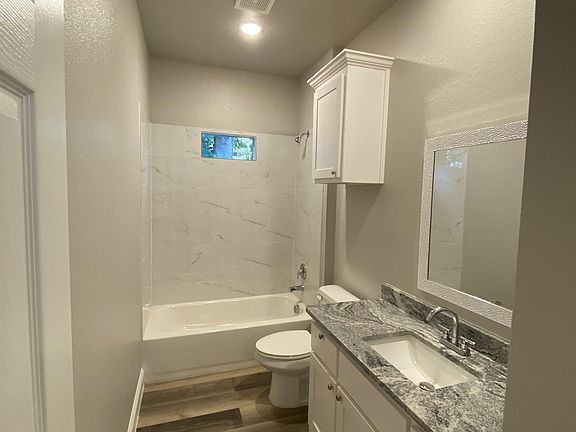 5th image of 1412 Morse St