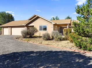 94 Steeplechase Rd, Edgewood, NM 87015