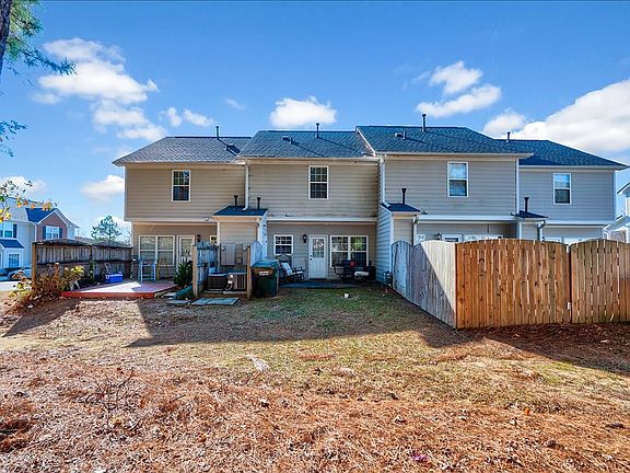 3rd image of 233 Dairy Rd