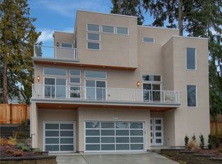 1070 106th Ave SE, Bellevue, WA 98004