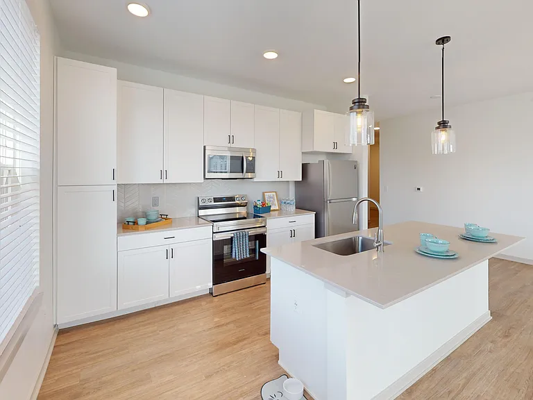Abram-II-Kitchen Abram-II-Kitchen