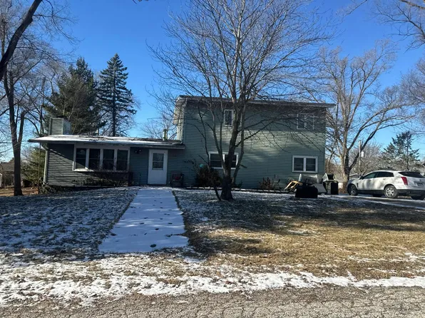 7315 Buena Vis, Spring Grove, IL 60081