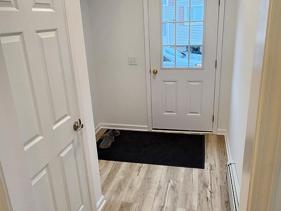 1st floor mudroom