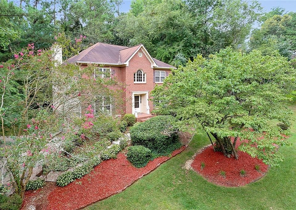 1st image of 2069 Dayron Cir