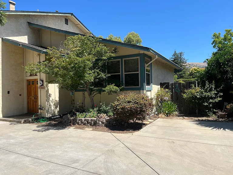 14927 Herchell Dr — Photo 2