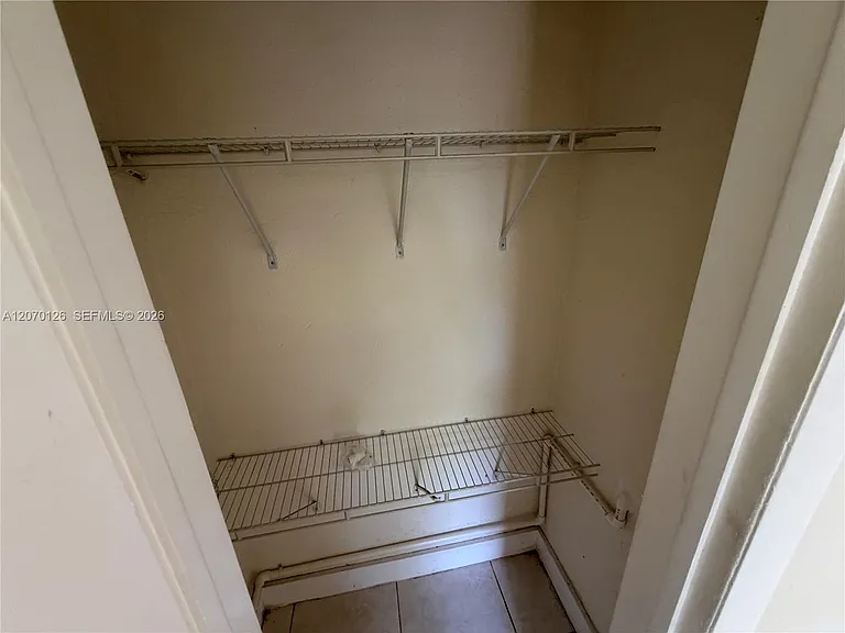 333 NW 2nd Ave #5 — Photo 23