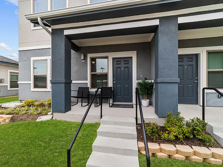 The Estates of McKinney | 4 Bed, 4 Bath | Front Entrance Patio