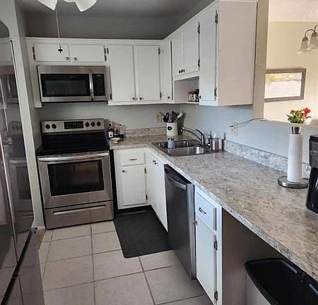 3rd image of 4080 Ironwood Cir APT 204C