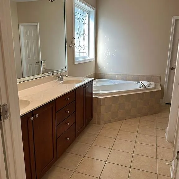 4635 Granby Cir — Photo 14