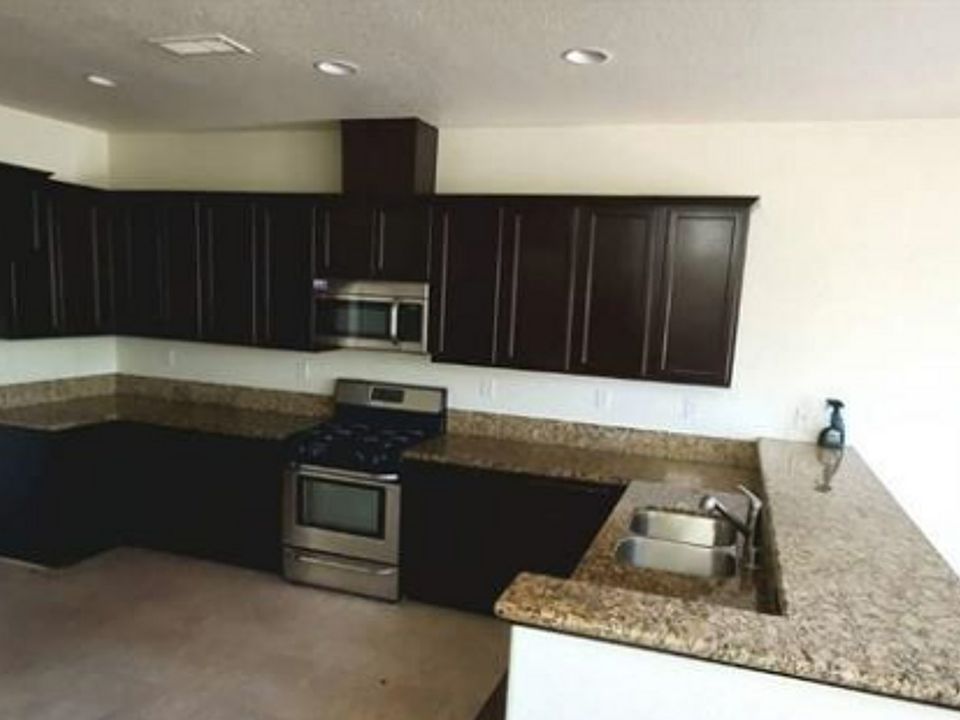 2nd image of 5925 Almandine Dr