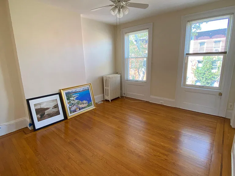 725 Bloomfield St — Photo 10