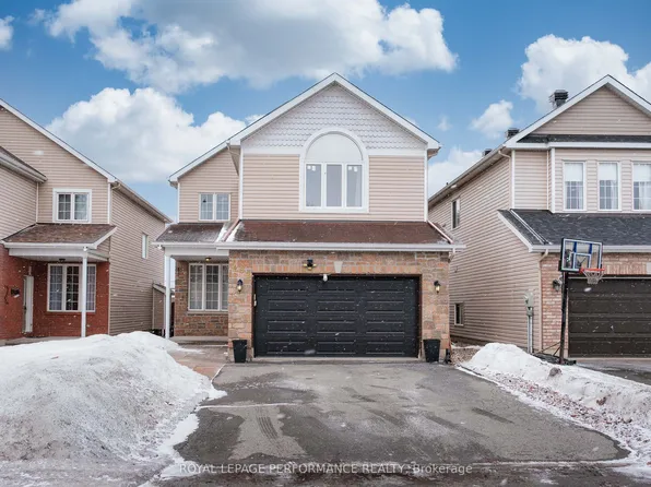 292 Rustic Hills Cres, Ottawa, ON K4A 5A5