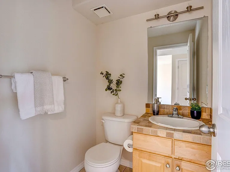 1001 Laramie Blvd #D — Photo 11
