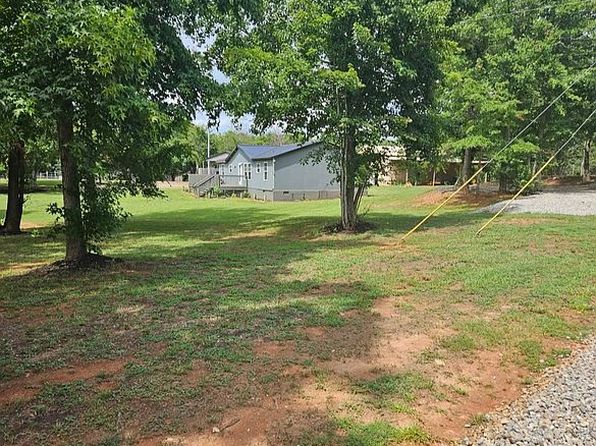 36 Belton Cir