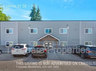 225 164th St SE #105, Bothell, WA 98012