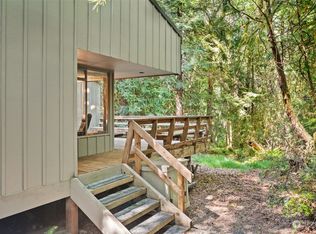 733 E Promontory Rd, Shelton, WA