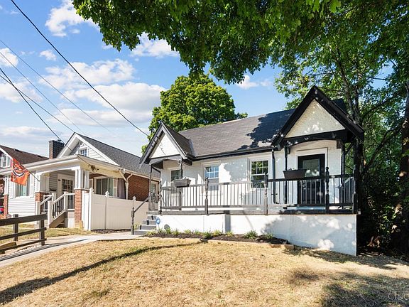 4th image of 5735 Warren Ave