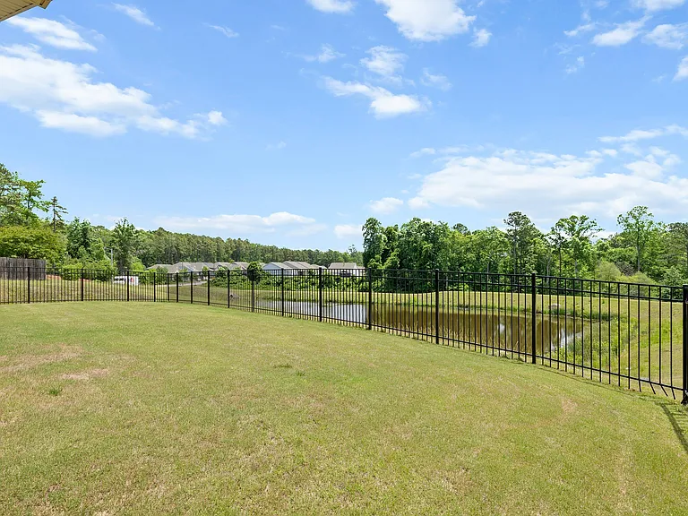 1004 Tarsnet Ln — Photo 47