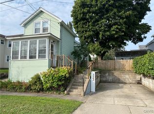 322 E 9th St, Oswego, NY 13126
