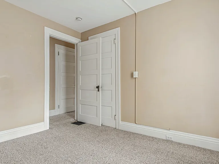 123 State Pl — Photo 23