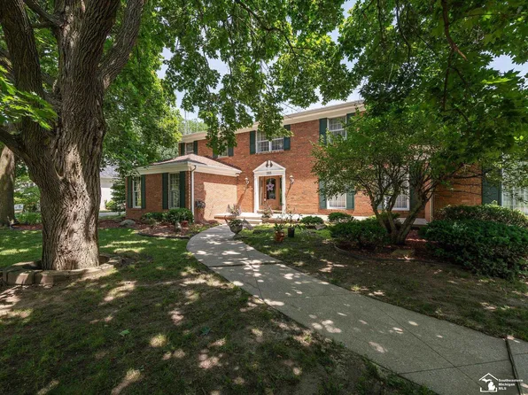 255 Maywood Ave, Monroe, MI 48162