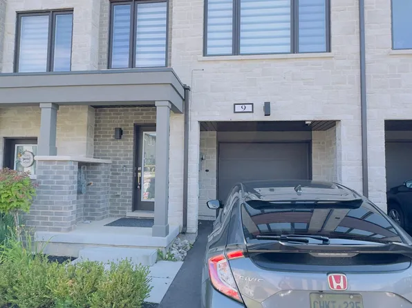 9 Briar Ct, Halton Hills, ON L7G 0P5