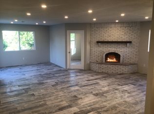 1089 La Cresta Blvd, El Cajon, CA 92021