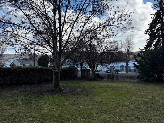 3rd image of 251 Wise Acre Rd