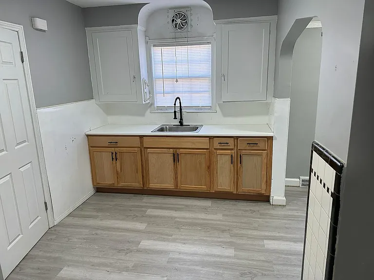 16654 Washburn St #2 — Photo 4